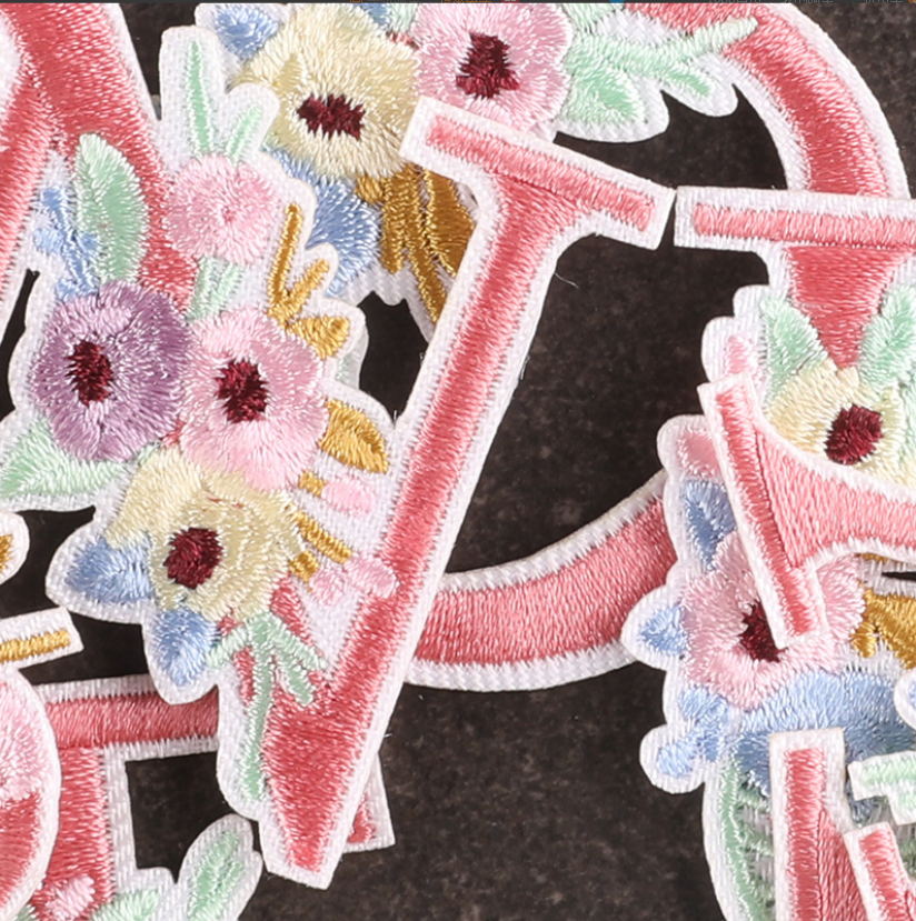10 pçs flores rosa alfabeto bo - Sewing Id avaliação e preço